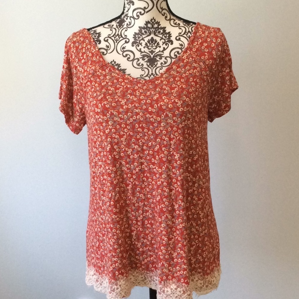 Floral Print Short Sleeve Top